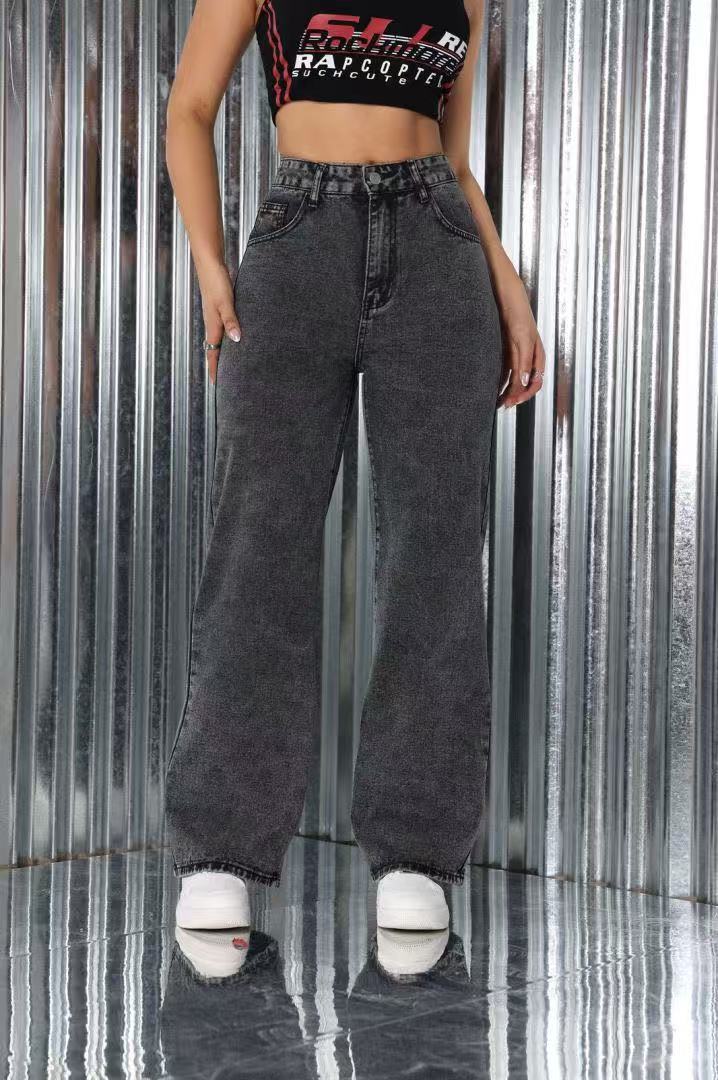 High Waist Embroidered Jeans