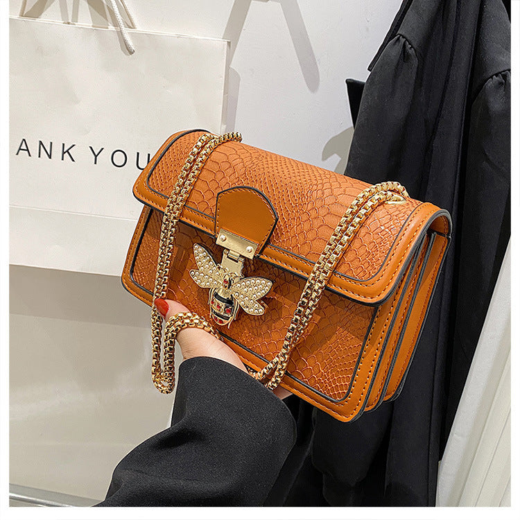 fashion-forward chain shoulder messenger bag