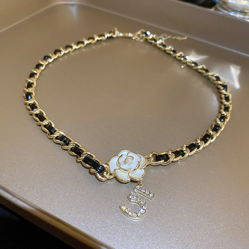Retro Leather Winding Necklace